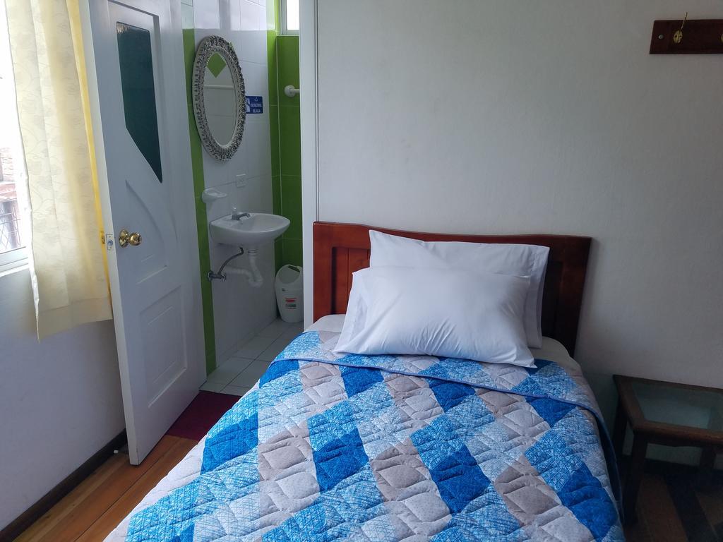 Hotel Ventura 리오밤바 외부 사진